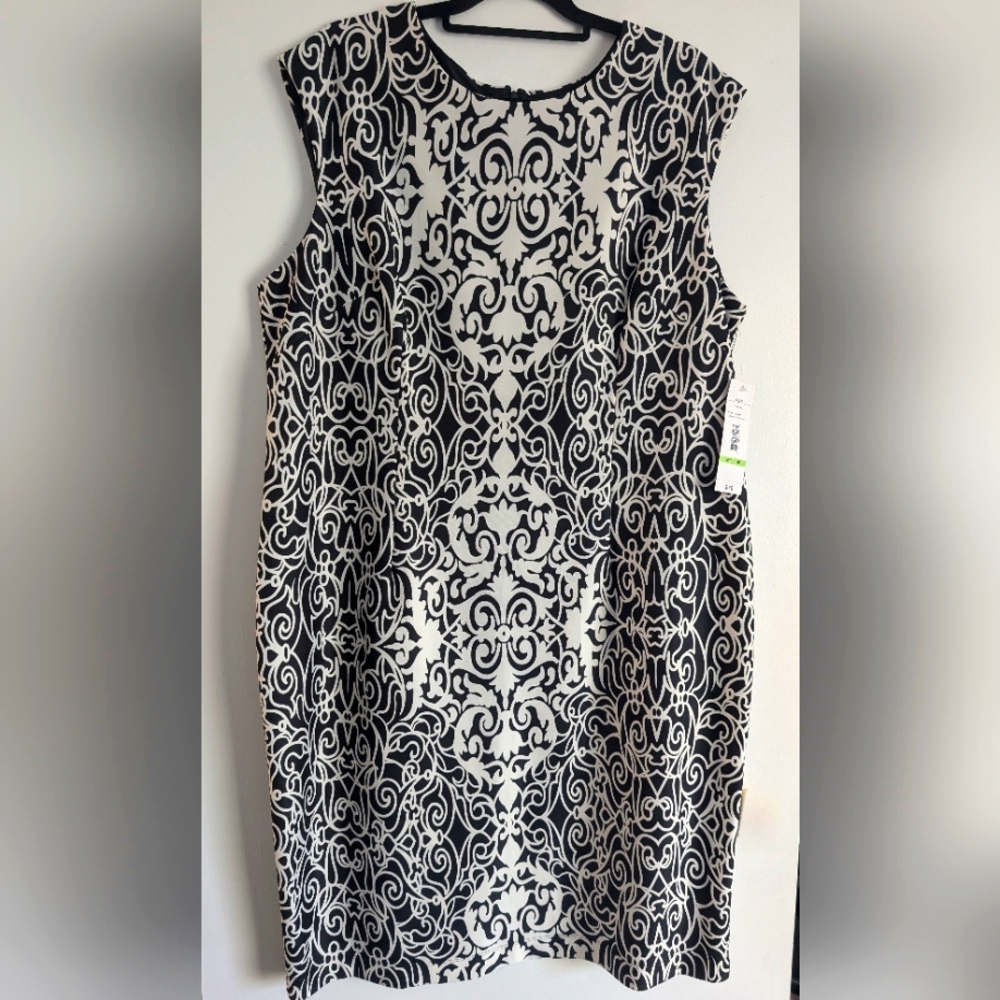 NWT R&K Black and White Patterned Dress